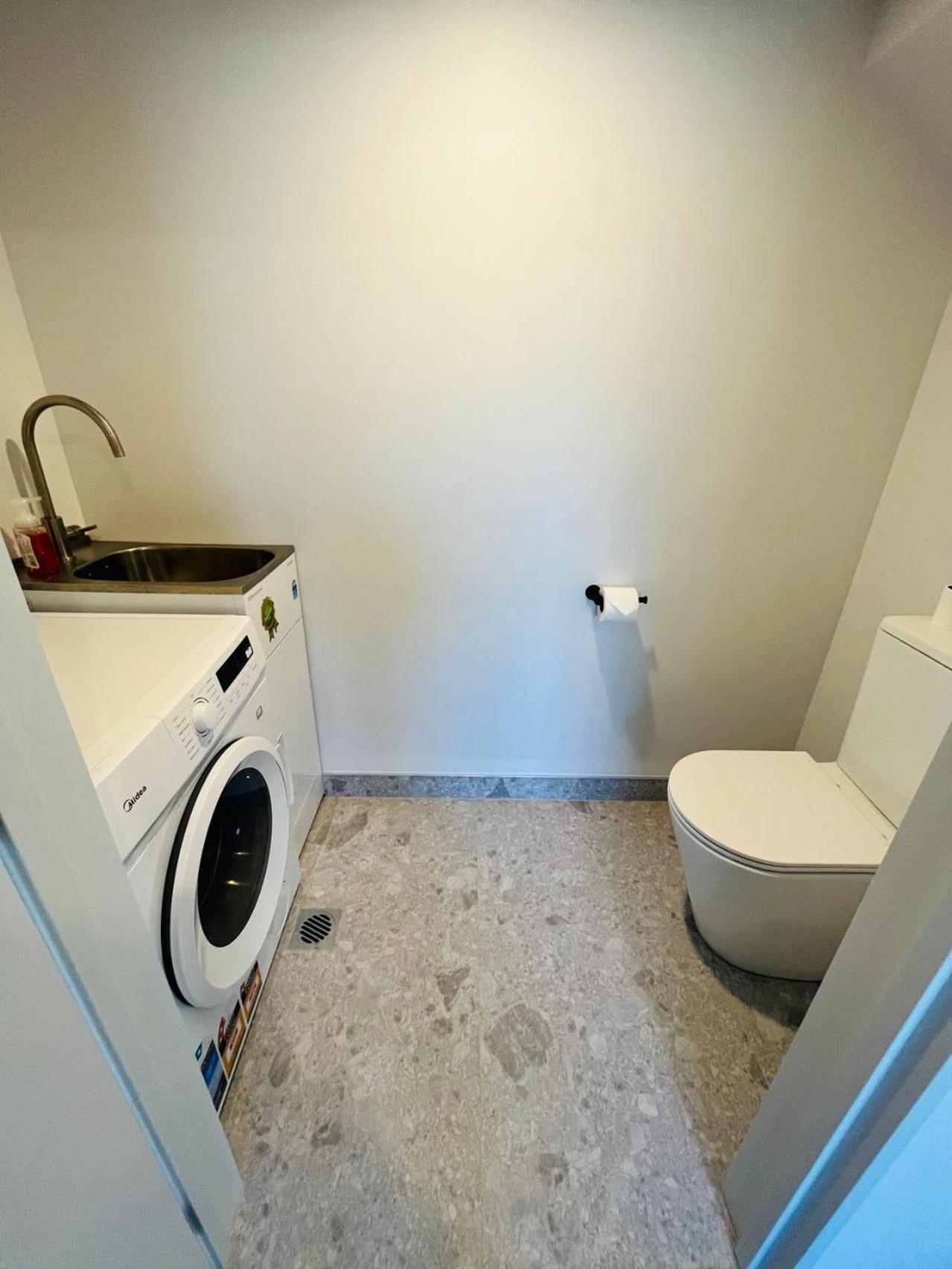Modern Luxury Suite Near Cbd 3Bed 2Bath Christchurch Exterior foto